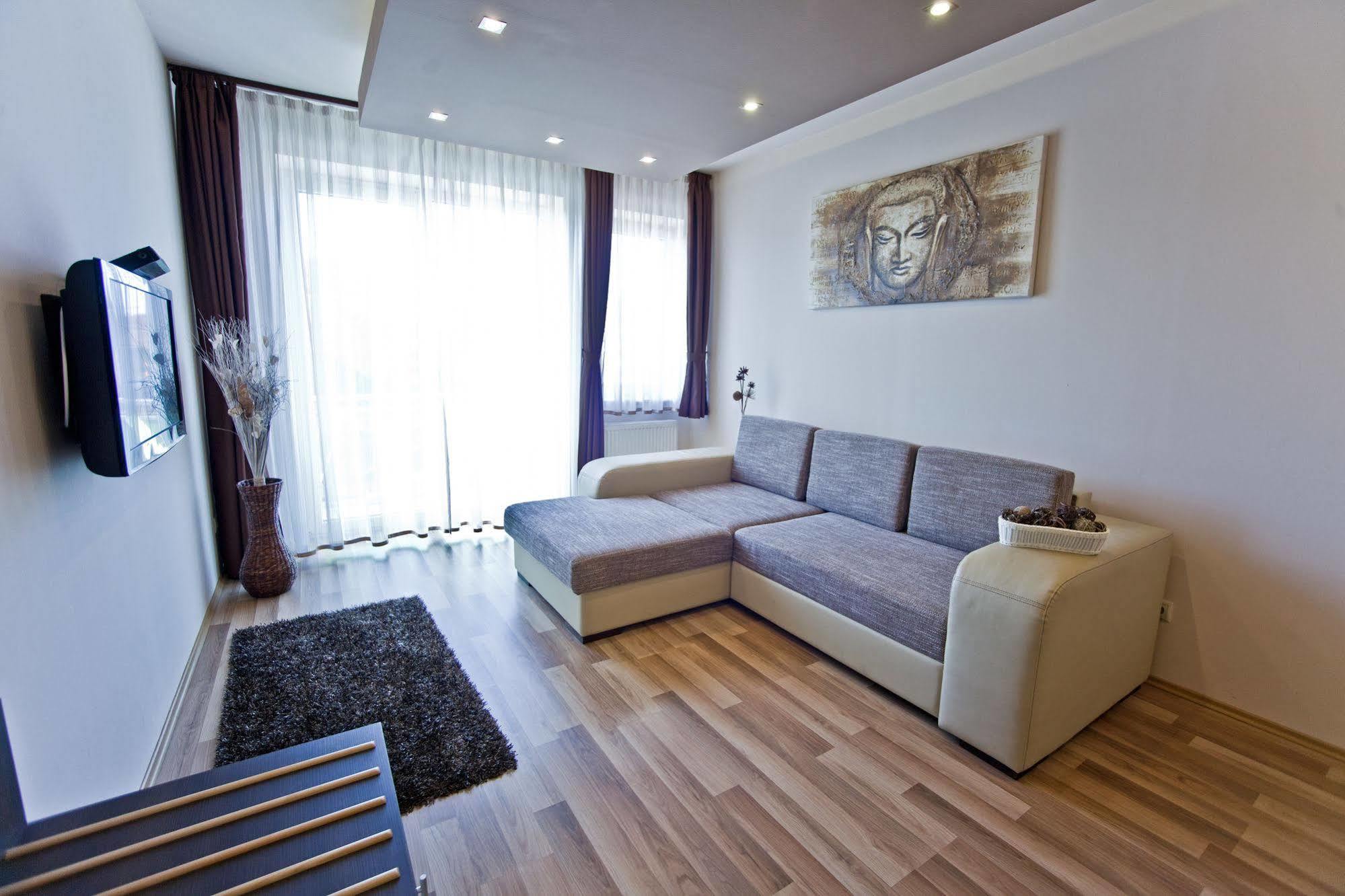 Nemeth Apartmanok Sárvár 외부 사진